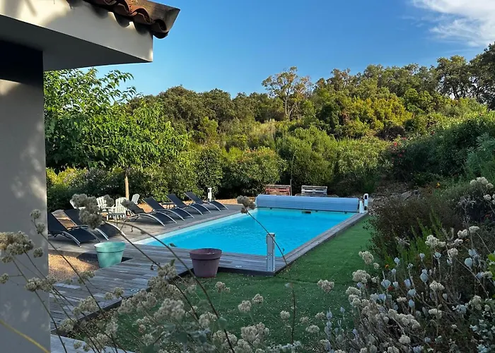 Serenita Vue Villa *